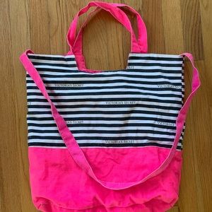 VS tote